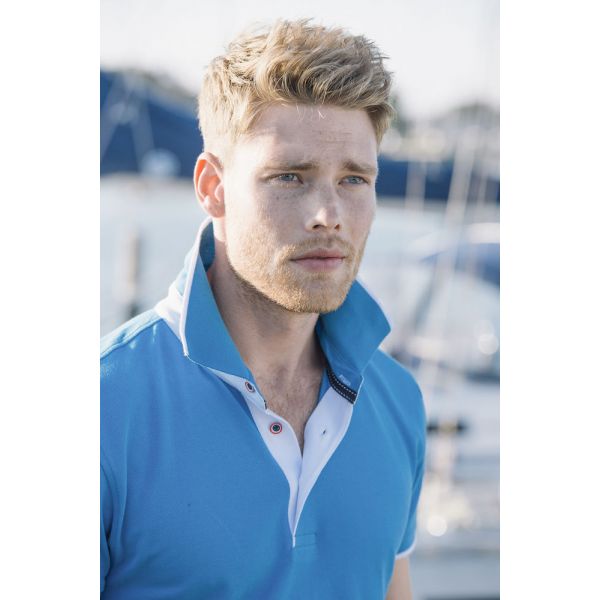 img_1526382605403522