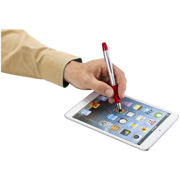 img_1527146935448977