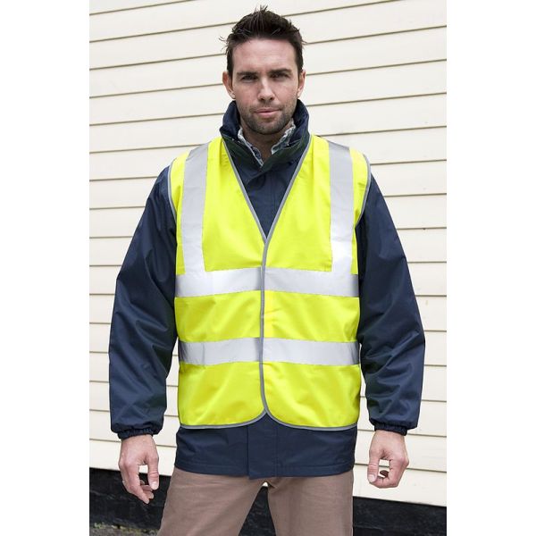 img_1528701620869185