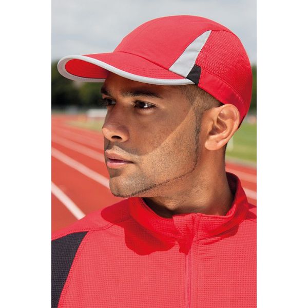 img_1528708193402308